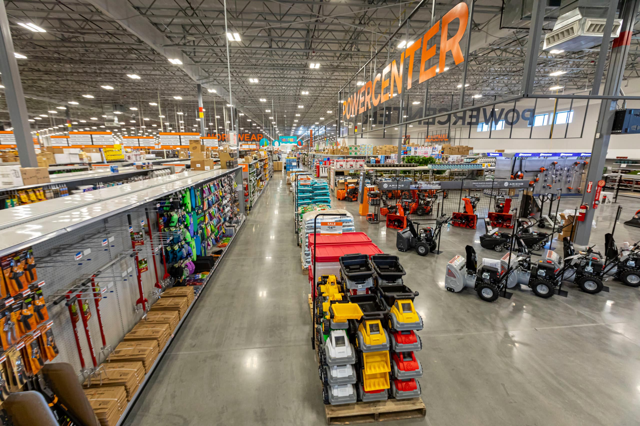 Fleet Farm 190 000 SF Prototype Crabtree Rohrbaugh Associates 